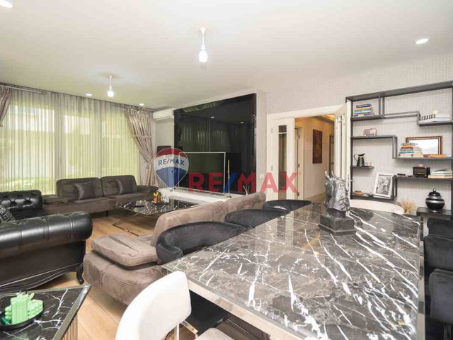 REMAX GELİŞİMDEN ALYA PENTA SİTESİNDE 2+1 BÜYÜK M2 BAHÇE KULLANIMLI DAİRE