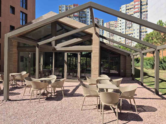 SİNPAŞ KORU AURA’DA BÜYÜK TİP BALKONLU, EBEVEYN BANYOLU 2+1 KİRALIK DAİRE
