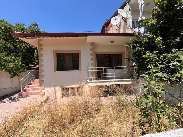 REMAX DEM'DEN HALİTPAŞA MAH. KİRALIK 2.5+1 MÜSTAKİL EV