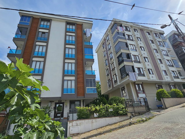ÇEKMEKÖY ÇATALMEŞE MAH. SATILIK 3+1 TERS DUBLEX