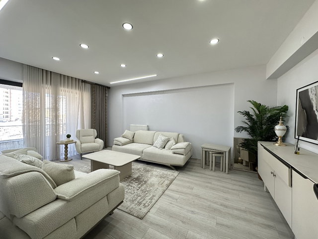 RE/MAX DOĞU'DAN ÇAYDAÇIRA MAHALLESİ ARAKAT 3+1 SATILIK DAİRE