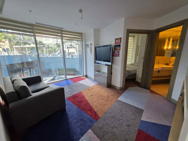 MALTEPEALTAYÇEŞME BURGU KULE FULL EŞYALI METRO YANINDA 1+1 KİRALIK DAİRE