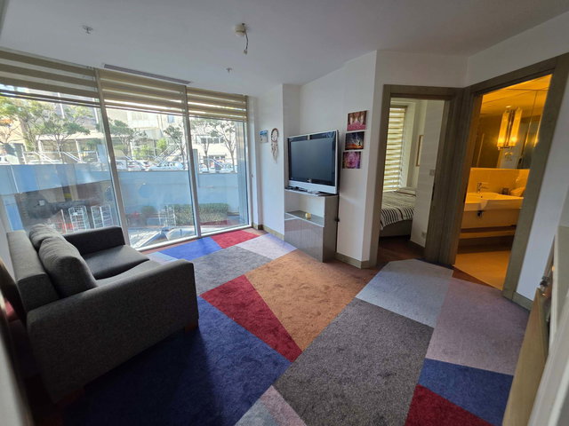 MALTEPEALTAYÇEŞME BURGU KULE FULL EŞYALI METRO YANINDA 1+1 KİRALIK DAİRE