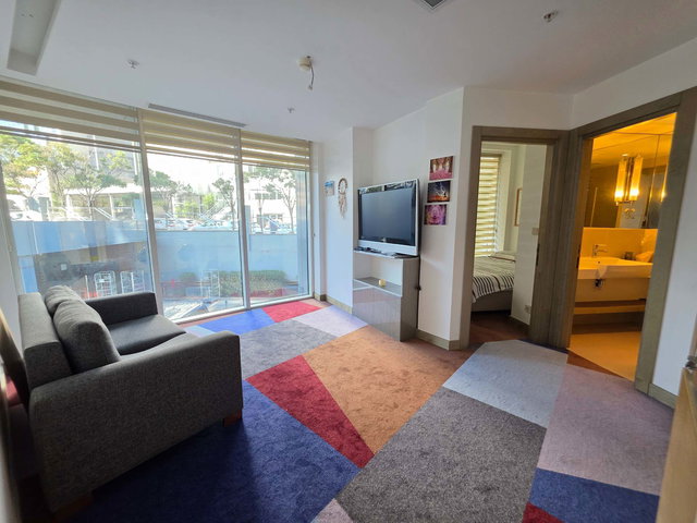 MALTEPEALTAYÇEŞME BURGU KULE FULL EŞYALI METRO YANINDA 1+1 KİRALIK DAİRE