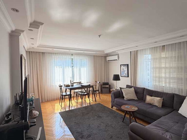 PENDİK YENİMAHALLE’DE BAHÇE KULLANIMLI GENİŞ BALKONLU 3+1 KİRALIK DAİRE