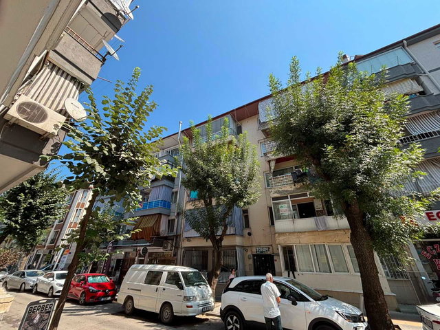 YALOVA MERKEZ'DE AKTİF HASTANESİNİN HEMEN ALTINDA