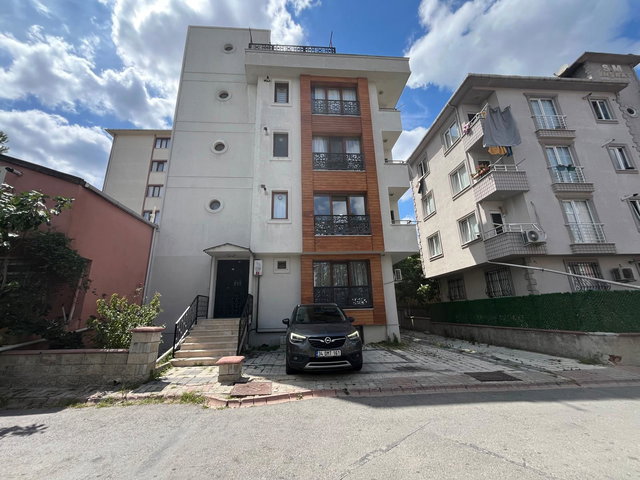 ESENKENT MAHALLESİNDE MERKEZİ KONUMDA KİRALIK 1+1 DAİRE
