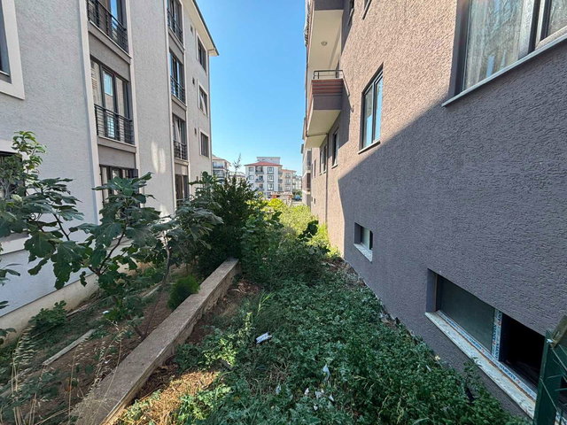 ÇİFTLİKKÖY KELEBEKÇAYIRINDA 2+1 SATILIK SIFIR DAİRE