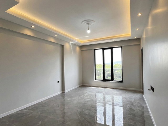 ARİFİYE NEVİYEDE FEN LİSESİ KARŞISI BALKONLU 94 M2 2+1 ARAKAT SIFIR DAİRE