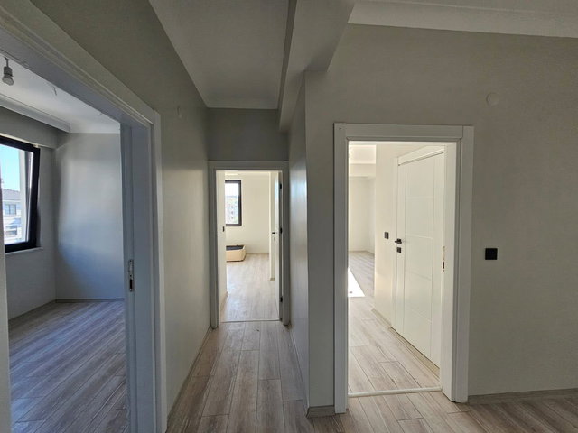ÇİFTLİKKÖY M.AKİF'TE CADDE ÜSTÜ KİRALIK 3+1 DAİRE