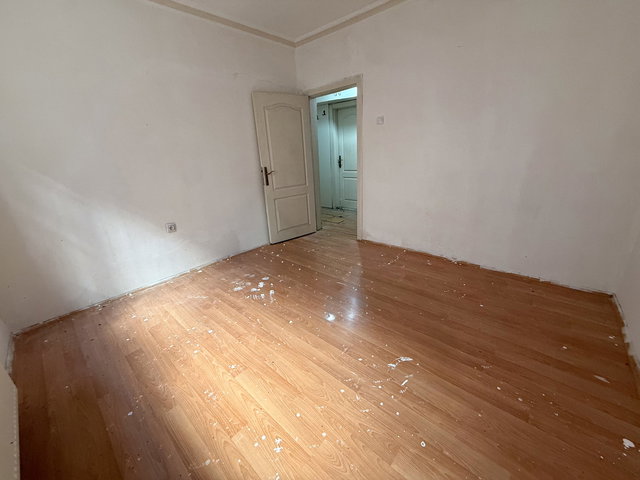 KEÇİÖREN’DE GİRİŞ ALTI KOT 2+1 KİRALIK DAİRE