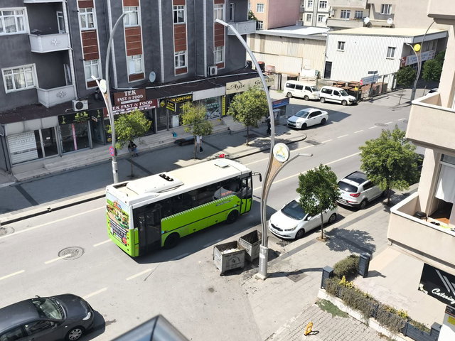 DARICA ANA CADDE ÜZERİNDE KİRALIK DUBLEX DAİRE