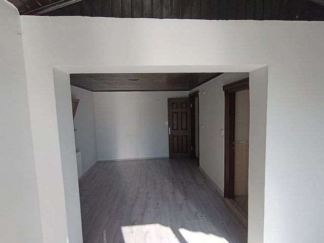 ŞEHRİN KALBİNDE, DOĞA İLE İÇ İÇE LÜKS VE TRİPLEX ÖZEL VİLLA