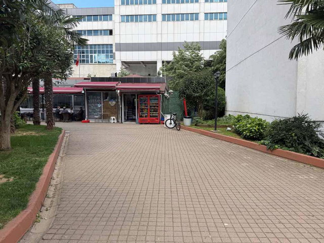 SANCAKTEPE’DE SİTE İÇİNDE 5+1 | 185 M² NET | 3 BANYOLU, BALKONLU, BOŞ KİRALIK DAİRE