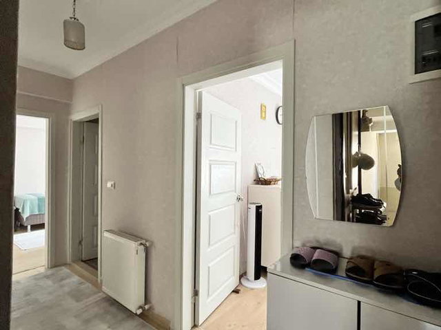 İZMİT ORDUEVİ DURAKLARINA 2 DK UZAKLIKTA FERAH 2+1 ARAKAT DAİRE