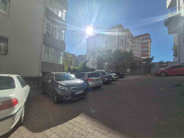 KARTAL HÜRRİYET MAHALLESİ’NDE ŞEHİR & DENİZ MANZARALI | 3+1 | ÇİFT BALKONLU | OTOPARKLI
