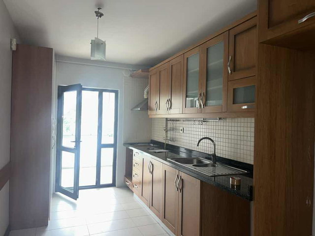 İZMİT AKÇAKENT KONUTLARI 1. ETAPTA KİRALIK 3 + 1 ARA KAT DAİRE