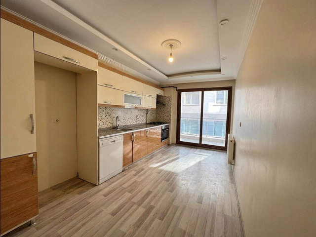 MENEMEN ESATPAŞA’DA 3+1  DOĞALGAZ KOMBİLİ KİRALIK DAİRE