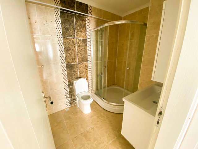 REMAX LAVANDA ANADOLU LİSESİ SOKAĞINDA 2+1 KİRALIK DAİRE!