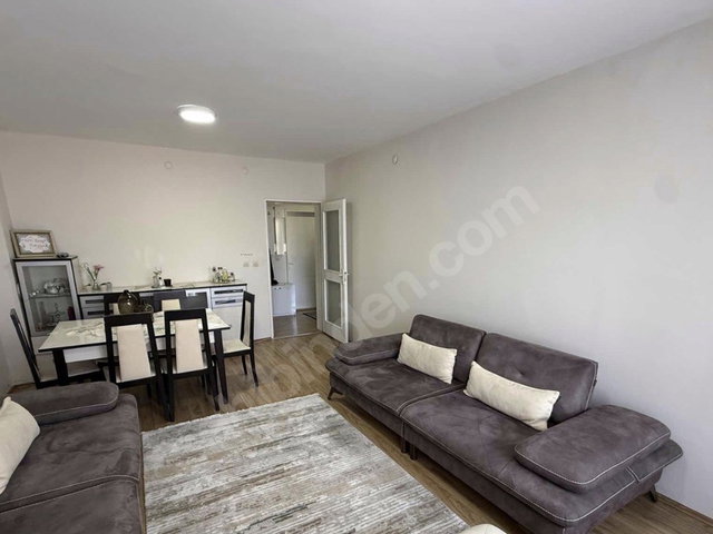YEŞİLKENT KALICI KONUTLARDA MERKEZİ KONUMDA ARAKAT DAİRE