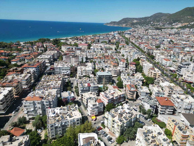ALANYA SARAY MAHALLESI SATILIK TADILATLI 2+1 AYRI MUTFAKLI DAIRE