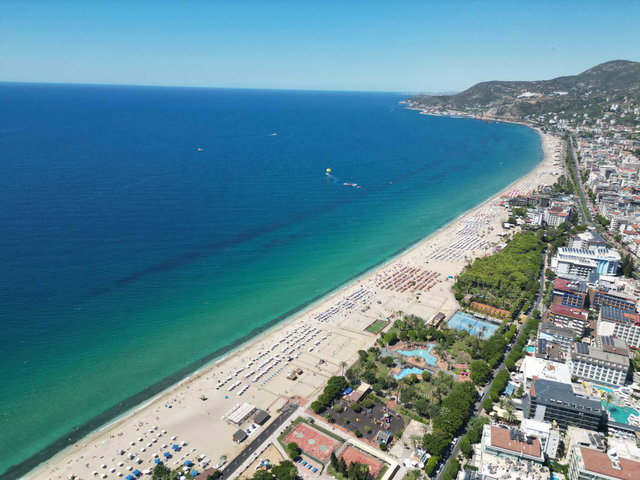 ALANYA SARAY MAHALLESI SATILIK TADILATLI 2+1 AYRI MUTFAKLI DAIRE