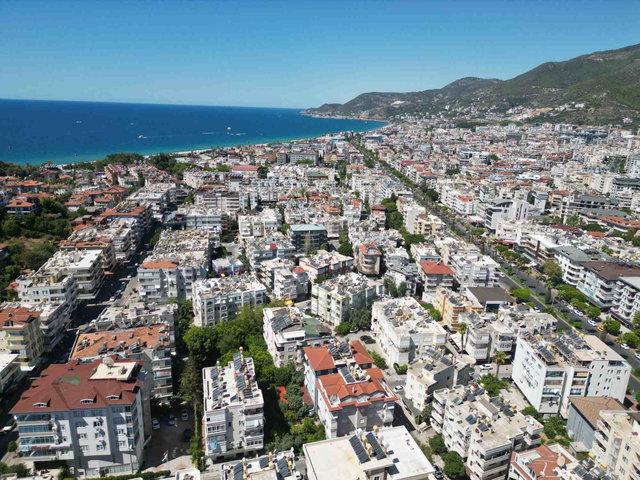 ALANYA MERKEZDE BAHÇE KULLANIMLI 2+1 EŞYALI SATILIK DAIRE