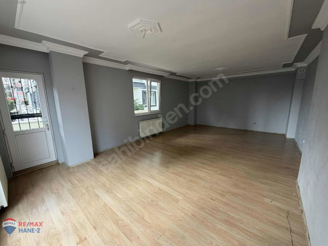 BARIŞ MAHALLESI 3+1 120 M2 KIRALIK ARA KAT DAIRE