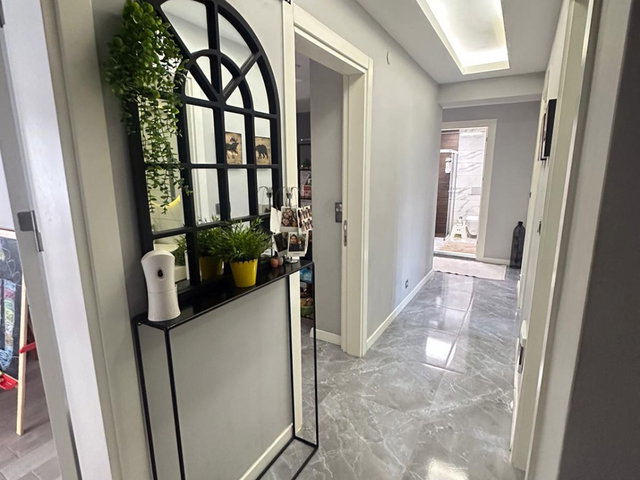 REMAX MODEL DEN BAĞBAŞINDA 150M² 3+1 SATILIK DAIRE