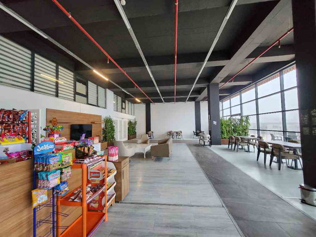 REMAX SELDA'DAN TWİN TOWERS' TA 3+1 SATILIK DENİZ VE PEYZAJ MANZARALI