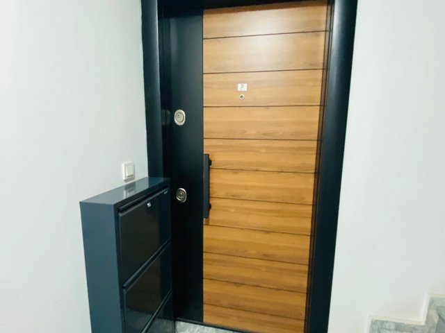 PENDİK GÜZELYALI'DA 3+1 SATILIK ARA KAT LÜKS DAİRE