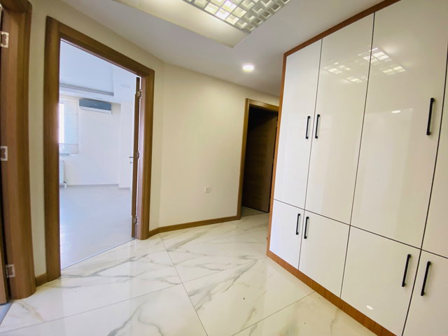 PENDİK GÜZELYALI'DA 3+1 SATILIK ARA KAT LÜKS DAİRE