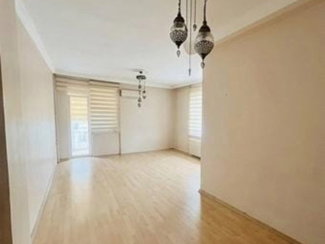 KOCATEPE’DE KIZILAY MERKEZDE GÜNEY-BATI CEPHELİ 3+1 | 140 M² NET | BALKONLU