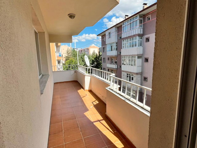 REMAX ARTIS'DEN YENIŞEHIR'DE KIRALIK 3+1 DAIRE