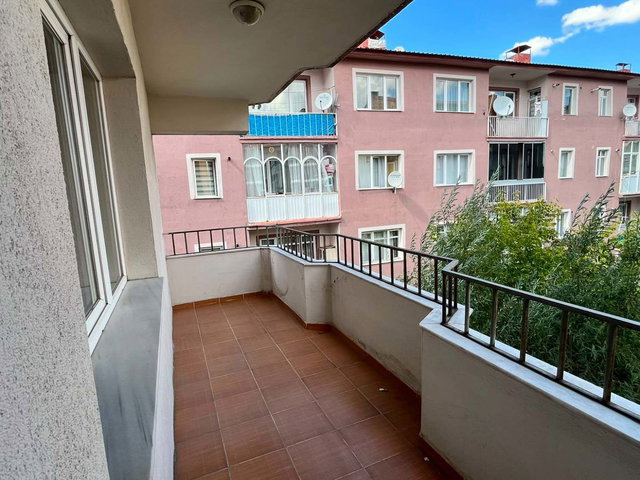REMAX ARTIS'DEN YENIŞEHIR'DE KIRALIK 3+1 DAIRE