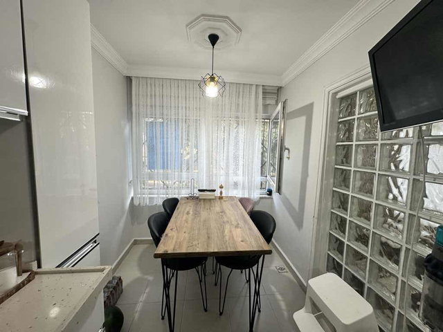 YAHYA KAPTAN DA FIRSAT İÇİ YAPILI ACİL SATILIK DAİRE