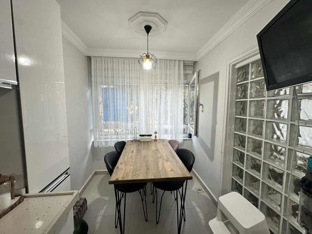 YAHYA KAPTAN DA FIRSAT İÇİ YAPILI ACİL SATILIK DAİRE