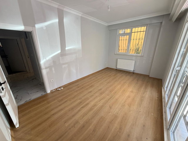 ÜMRANİYE PARSELLER’DE 2024 YAPIM 2+1  BALKONLU | DOĞALGAZ KOMBİLİ