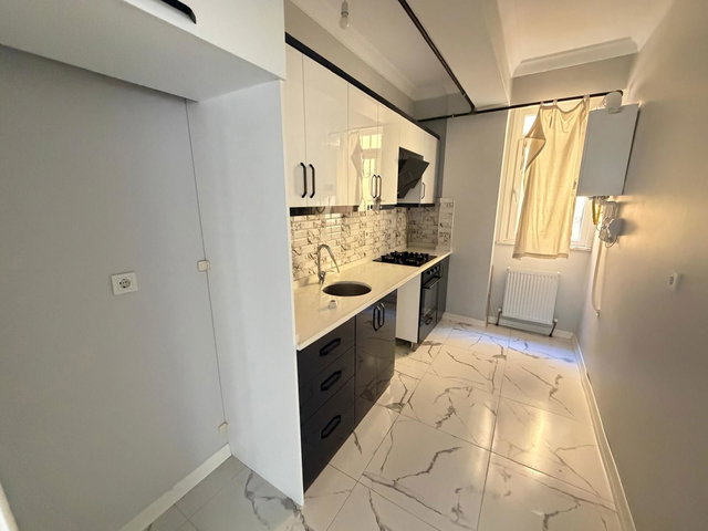 ÜMRANİYE PARSELLER’DE 2024 YAPIM 2+1  BALKONLU | DOĞALGAZ KOMBİLİ