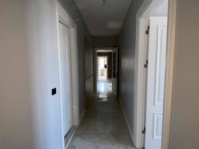 YAKINCA KASR-I ŞEHZADE KONAKLARI'NDA 3+1 SATILIK DAİRE