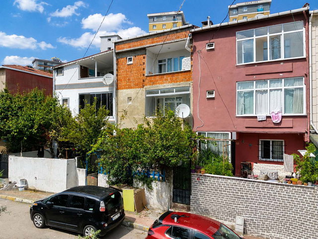 SÜLÜNTEPE PARK KARŞISI | DENİZ MANZARALI 3 KATLI MÜSTAKİL