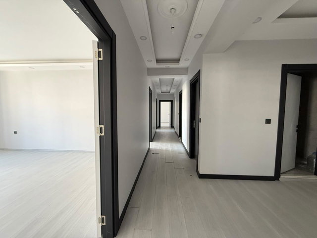 REMAX ARTIS'DEN KOMBINA'DA KIRALIK 3+1 SIFIR DAIRE