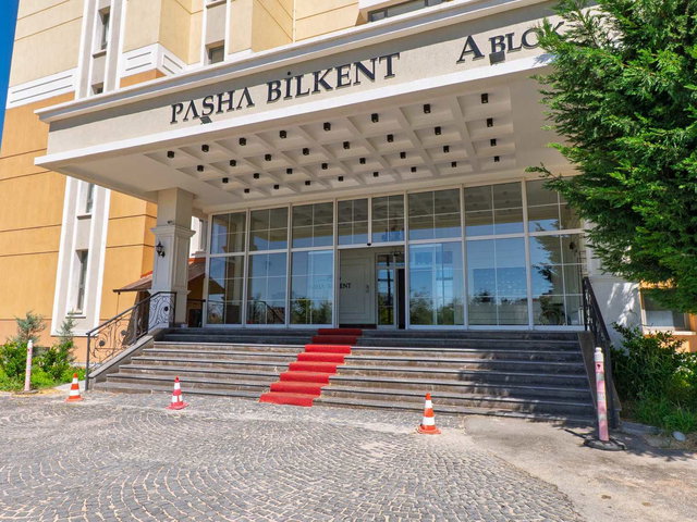 PASHA BİLKENT'TE,  SATILIK  3+1 DAIRE