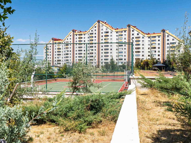 PASHA BİLKENT'TE,  SATILIK  3+1 DAIRE