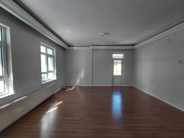 GAZZE CADDESİ ÜZERİNDE SATILIK 5+1 DUBLEX DAİRE