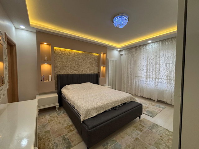 REMAX ARTIS'DEN YILDIZKENT'DE KIRALIK 4+1 DAIRE
