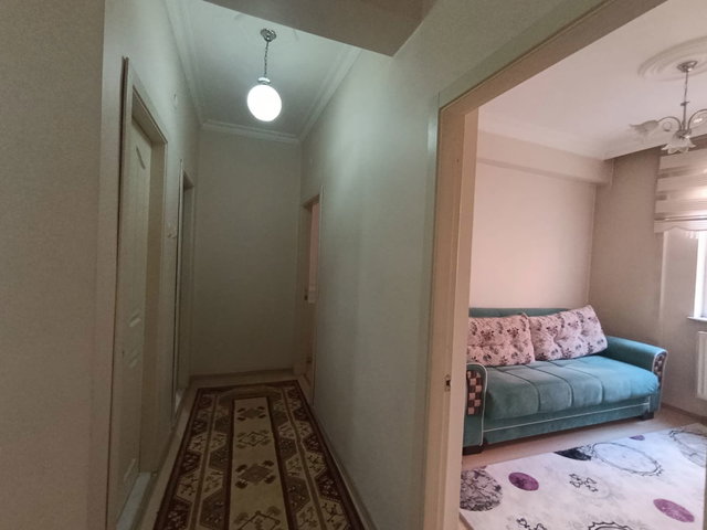 REMAX İLKE'DEN ŞEHİR MERKEZİ'NDE 3+1 EŞYALI KİRALIK DAİRE