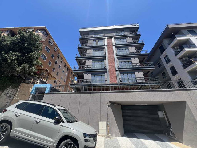 ACIBADEM’DE HARİKA KONUMDA 2+1 KİRALIK ARAKAT DAİRE
