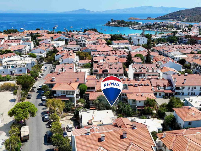 DATÇA TAM MERKEZDE SATILIK BAHÇELI 1+1 DAIRE