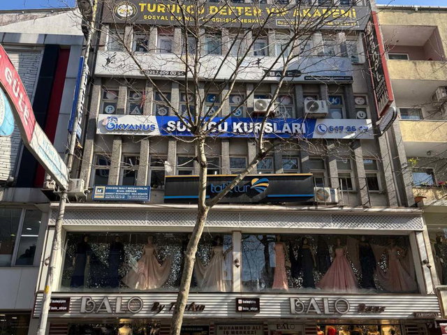 BAYRAMPAŞA ALİ FUAT BAŞGİL CADDESİ'NDE SATILIK İKİ ADET BAĞIMSIZ BÖLÜM | İKİ AYRI TAPU